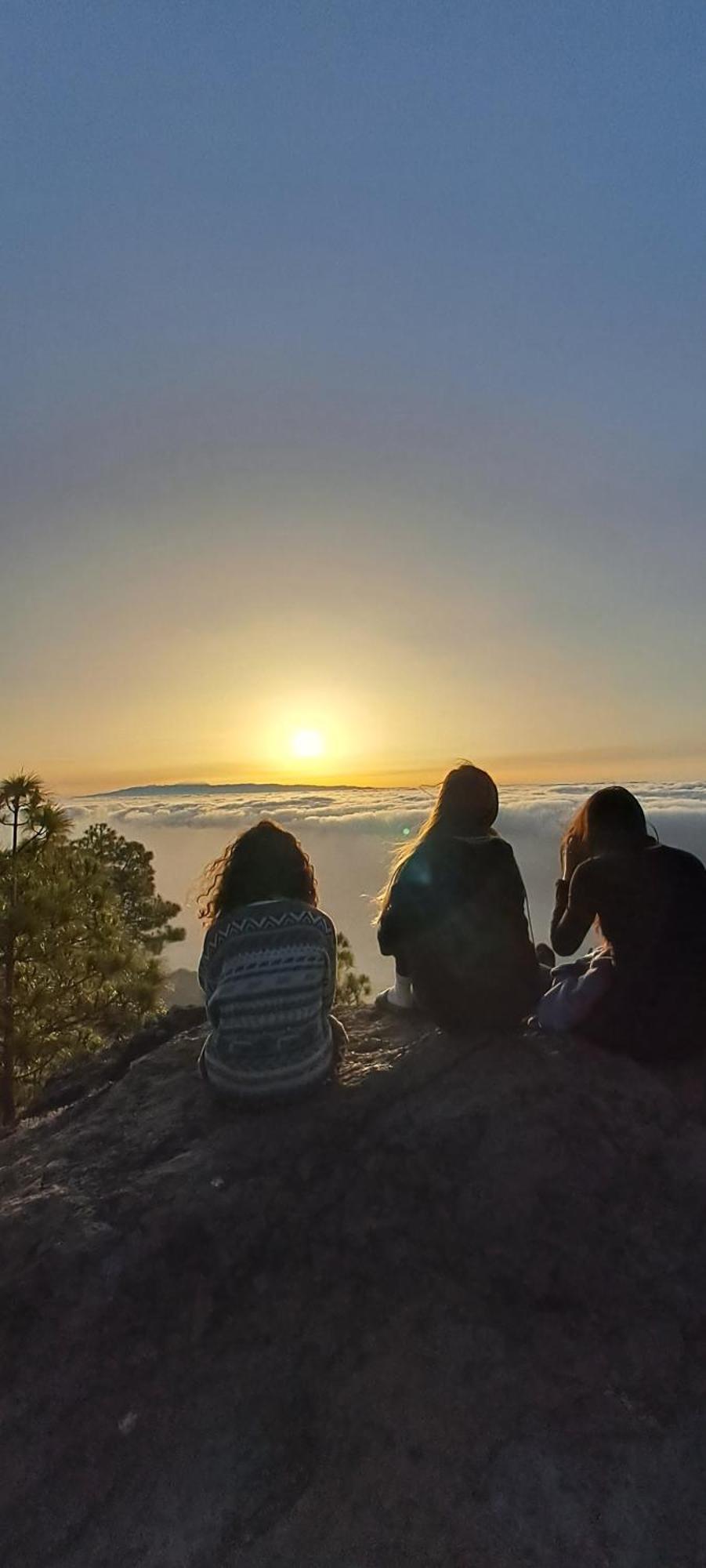 The Wave Temple II Hostel ลาสปัลมาส เด กรานคานาเรีย ภายนอก รูปภาพ
